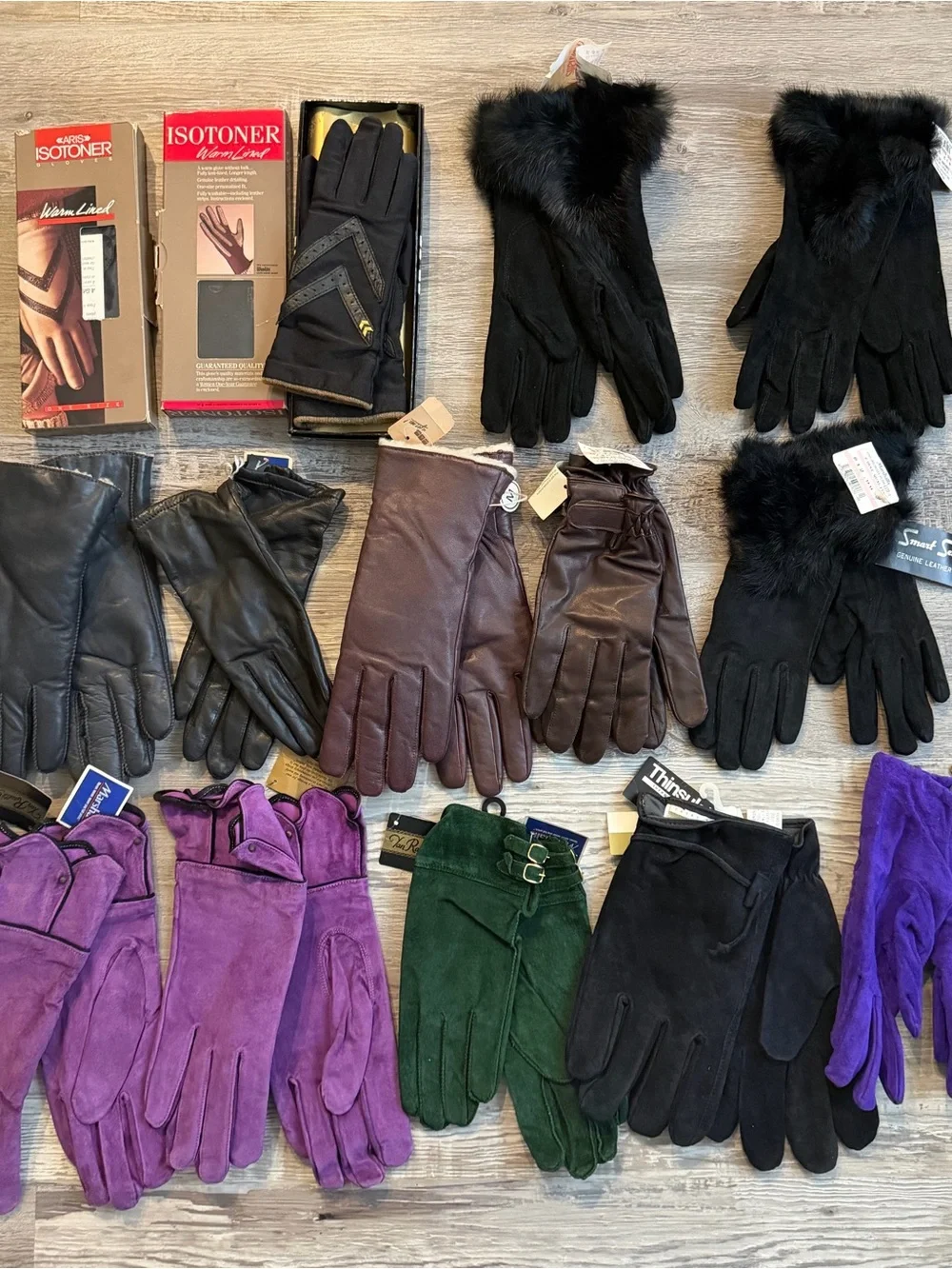 15 Pairs Vintage Women’s Gloves Lot NEW NOS Leather Suede Isotoner Fur Trim